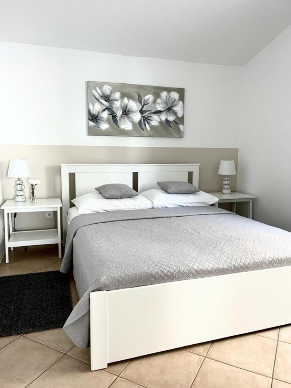 Apartments Josip Drage Luaran gambar